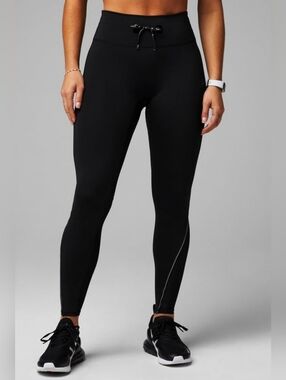 Fabletics Black Stride 9 Motion365+ High-Waisted Legging Size Large